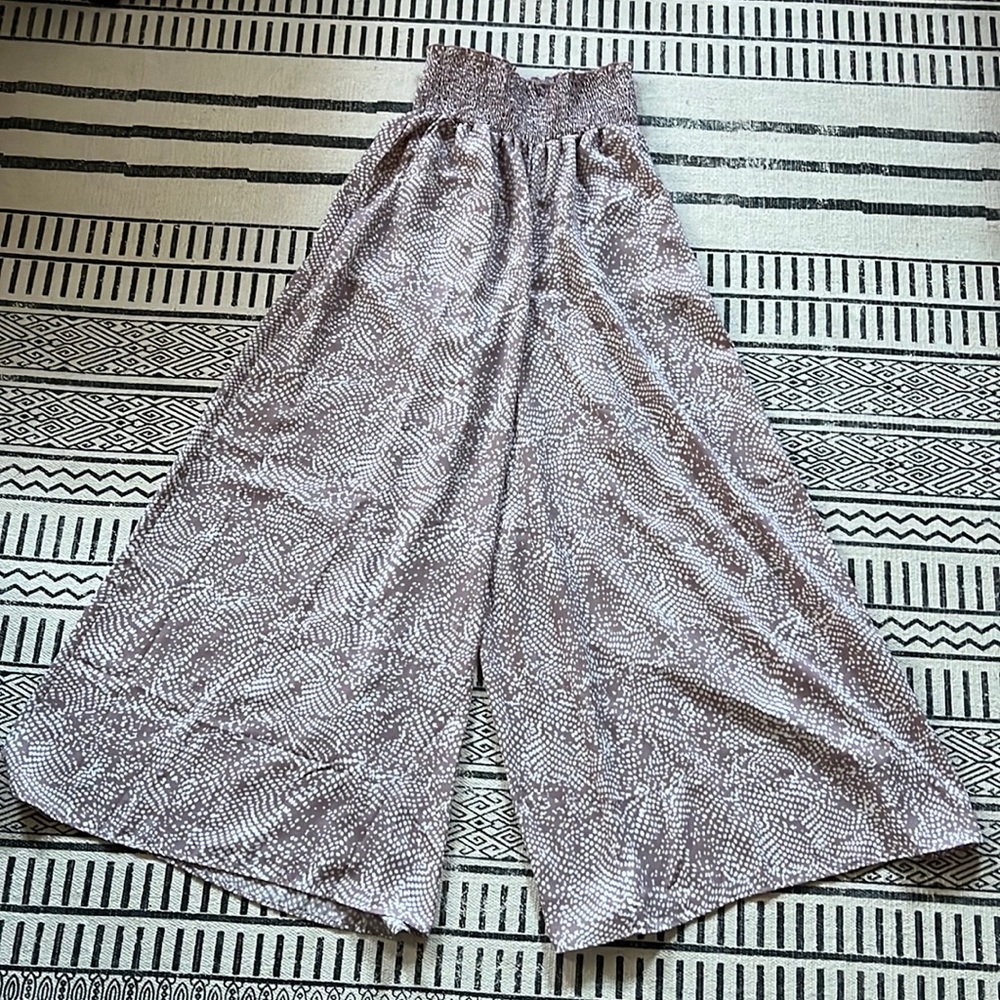 PinkBlush Maternity wide leg high waisted pants size S